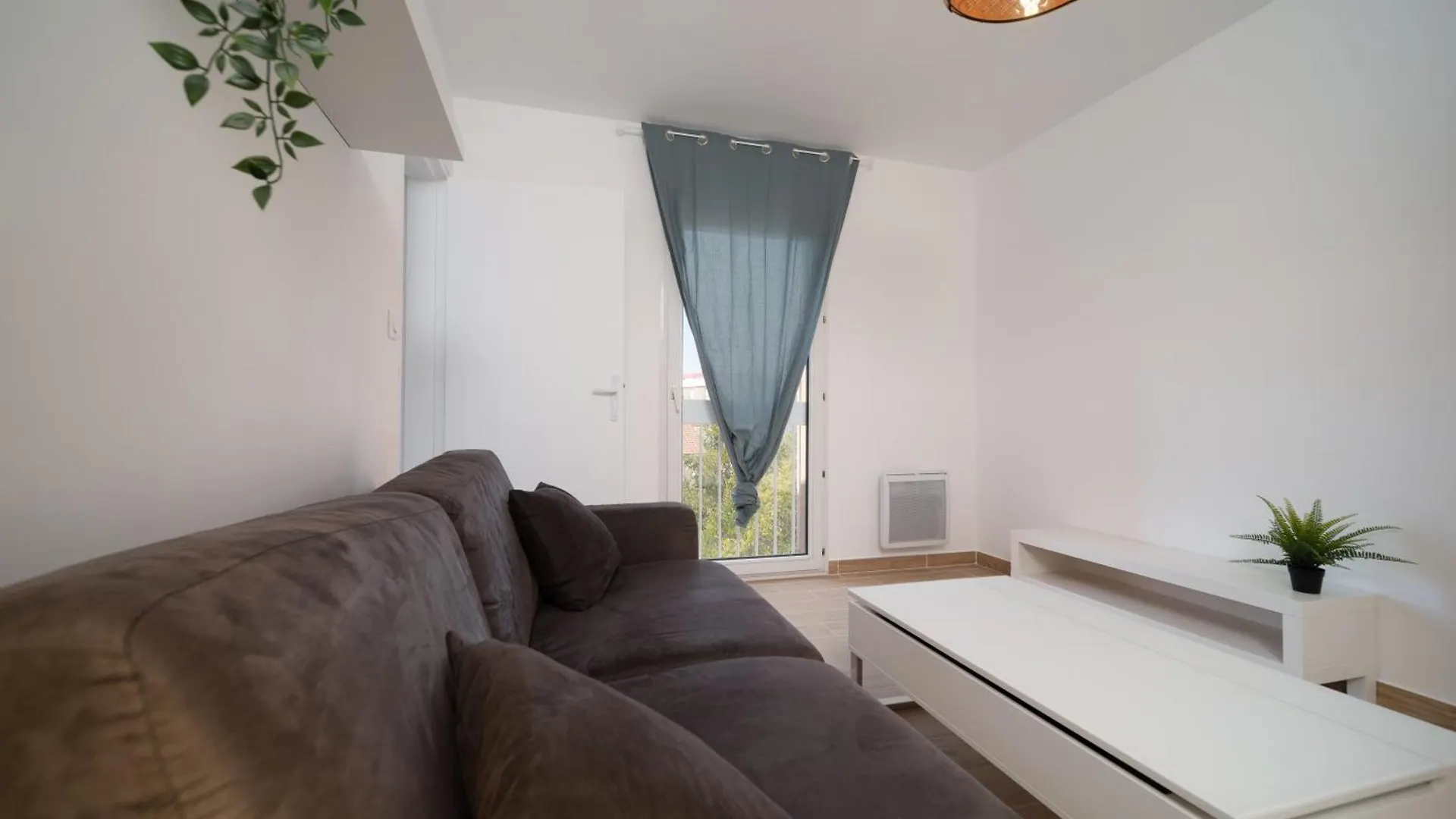 شقة Appartement Tout Equipe Avec Parking مارسيليا